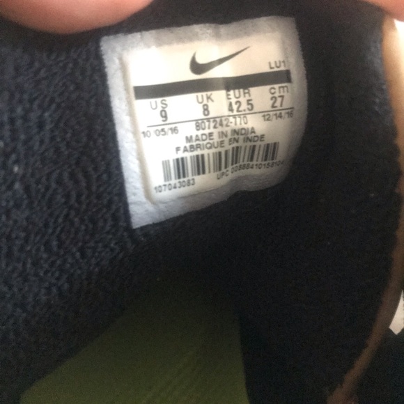 Nike Sons Of Force shoes - Picture 4 of 4